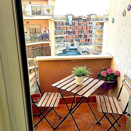Appartamento Relax Zambrini Lido di Ostia Esterno foto